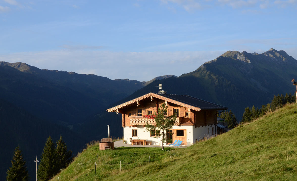 Hüttenurlaub in Chalets und Hütten in den Alpen
